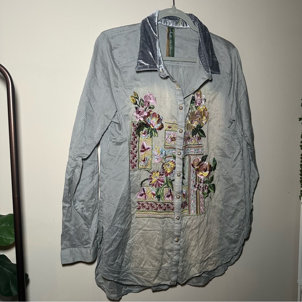 Aratta Silent Journey Striped Floral Embroidered Button Down Top Bundle Size S-M - Picture 5 of 16